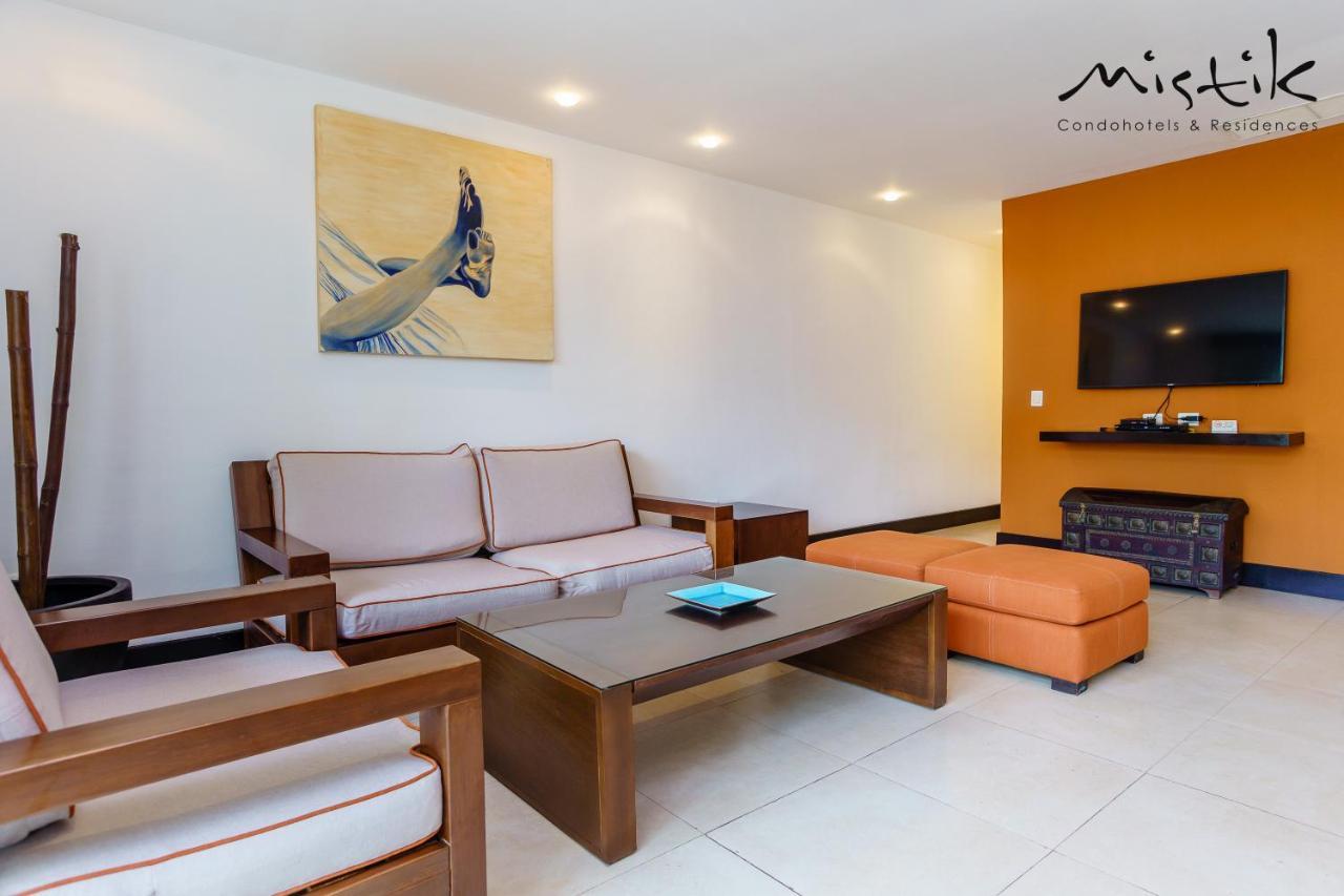 Pueblito Escondido By Mistik Vacation Rentals Плая дел Кармен Екстериор снимка